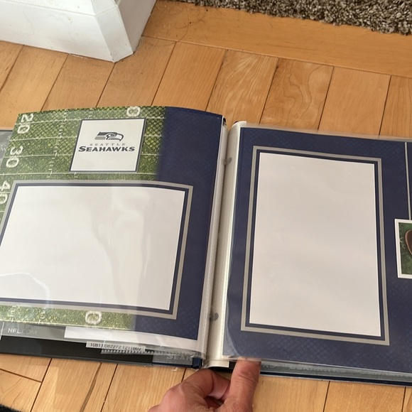 Seattle Seahawks Scrapbook New - Picture 4 of 10